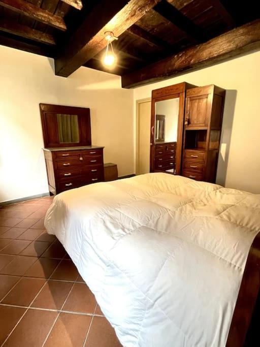 Wonderful Central Apartment! Mântua Exterior foto